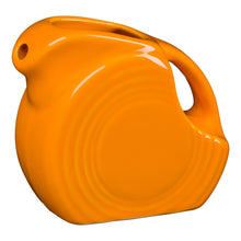 Load image into Gallery viewer, Mini Disk Pitcher
