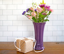 Load image into Gallery viewer, Medium Flower Vase
